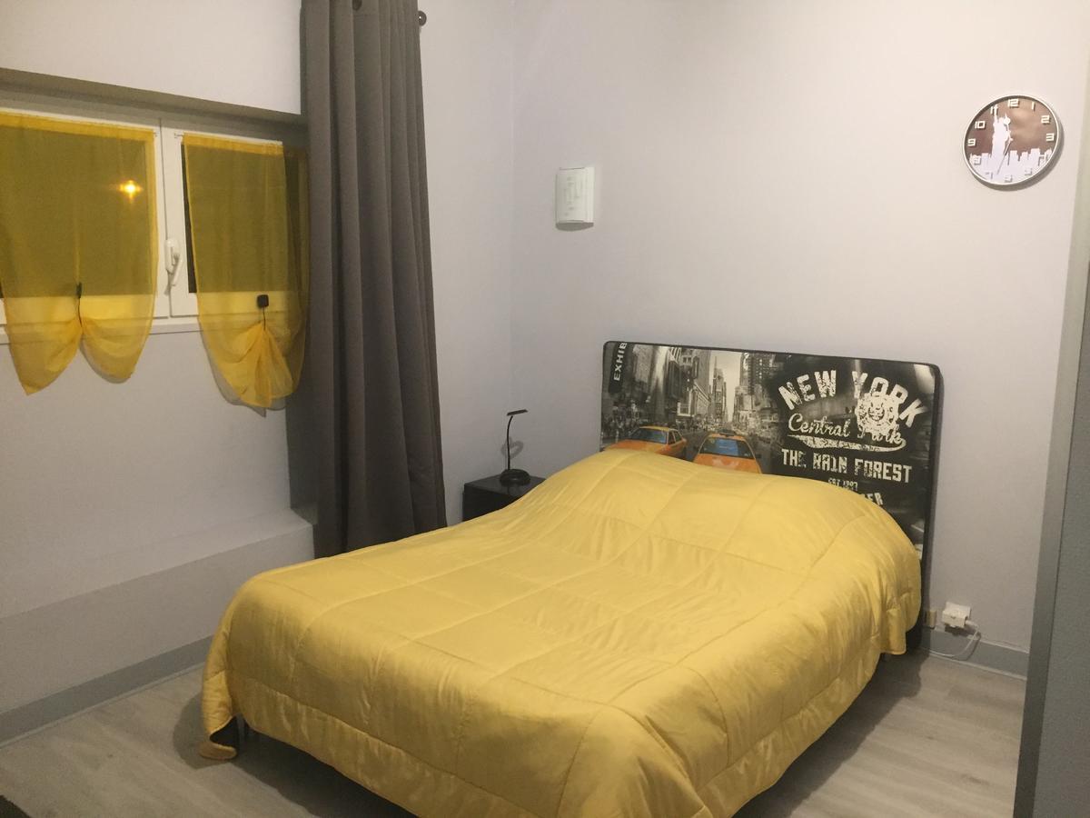 Hotel Le Bambi Baume-les-Dames Eksteriør bilde